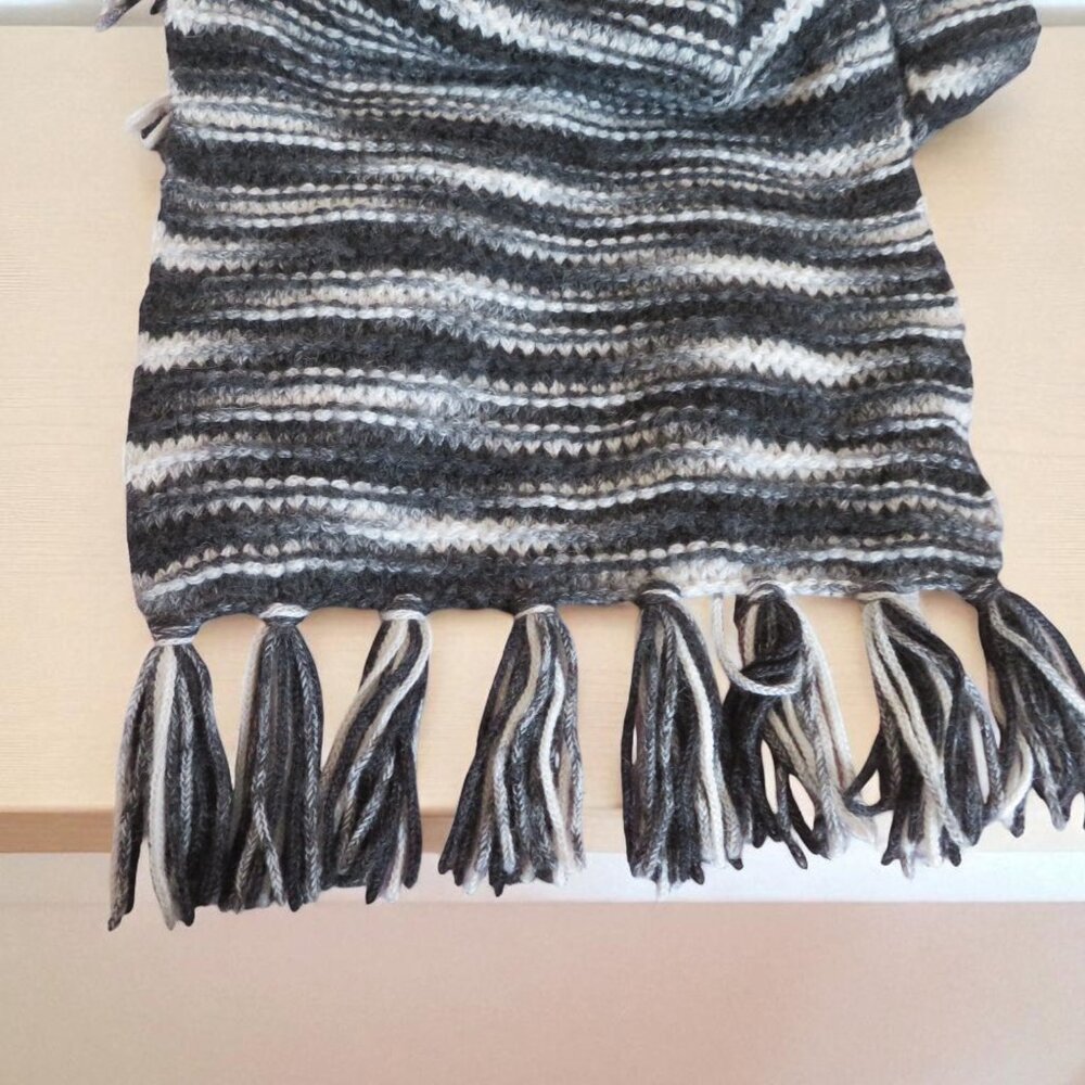 Eileen Fisher (The Fisher Project) Peruvian Baby Alpaca Scarf/Wrap w/Fringe, EUC - Picture 6 of 9